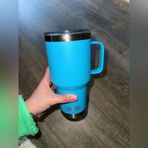 YETI 35 oz. Rambler Mug